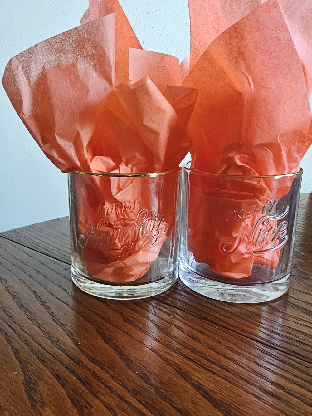 Hallmark Clear Glass 12 oz Glasses Aliitle Naughty and Pretty Nice Embossed